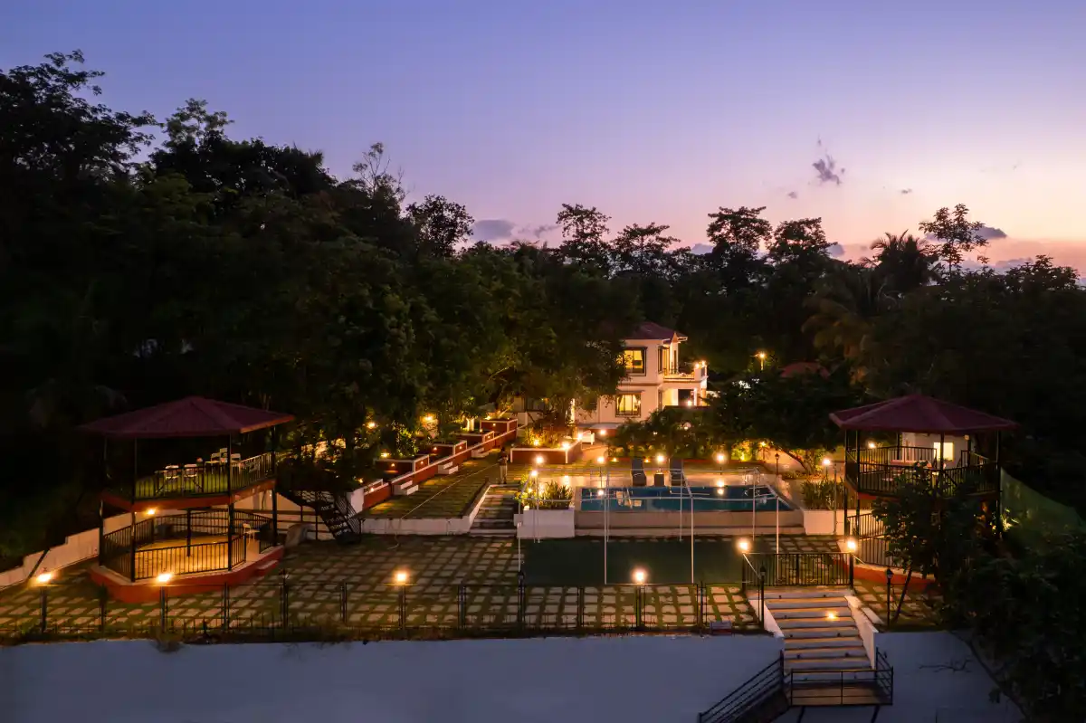 SaffronStays Riverfront Manor, Karjat