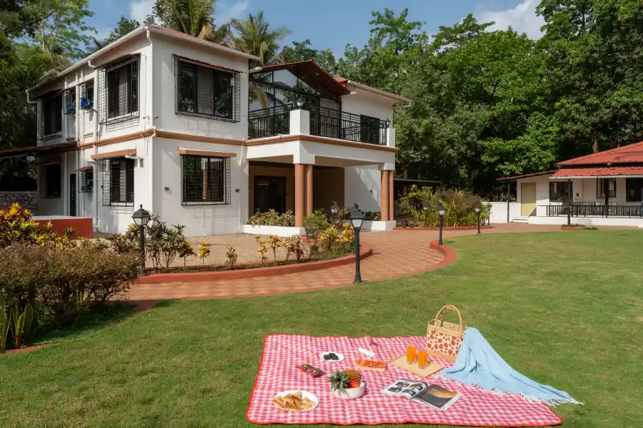 SaffronStays Riverfront Manor, Karjat