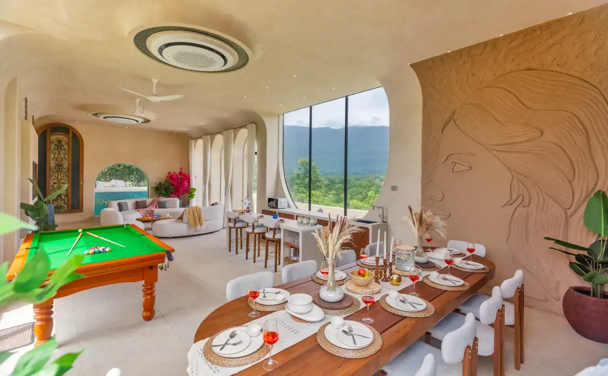 SaffronStays Roman Holiday, Karjat