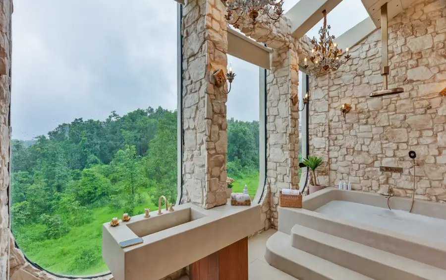 SaffronStays Roman Holiday, Karjat