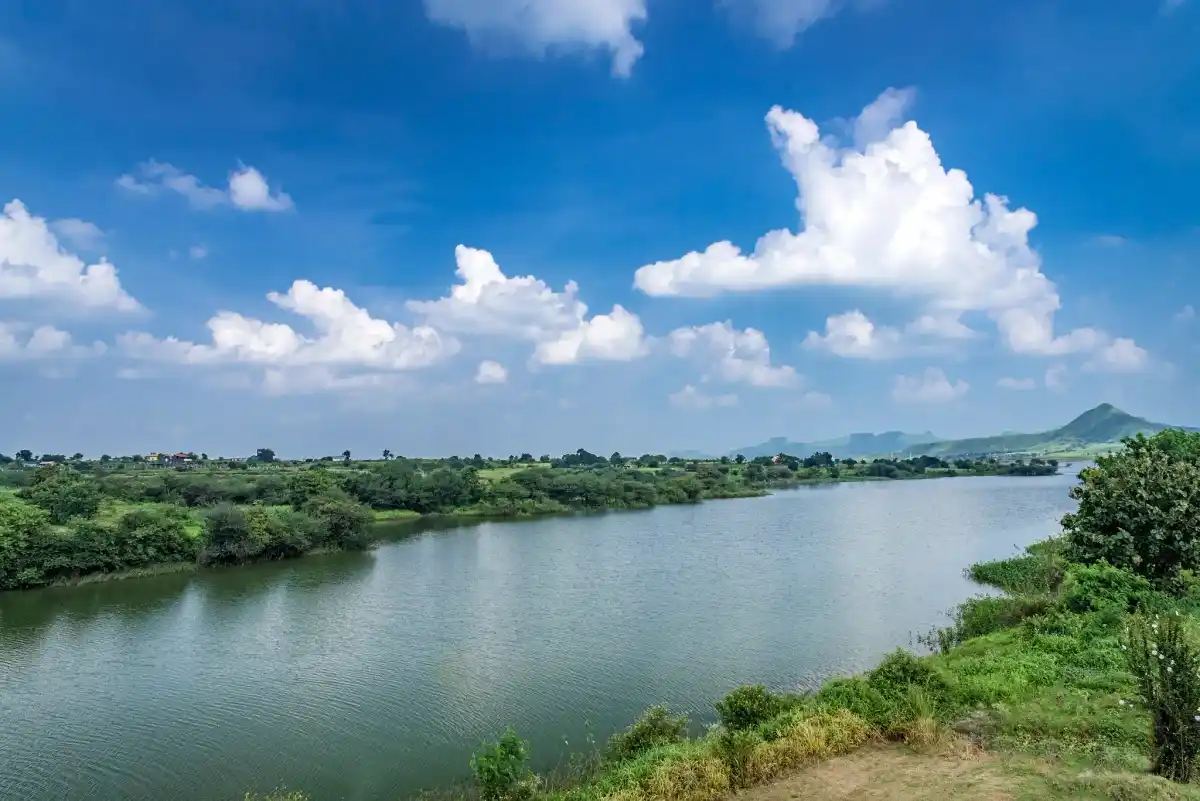 SaffronStays Rose Vineyard, Nashik