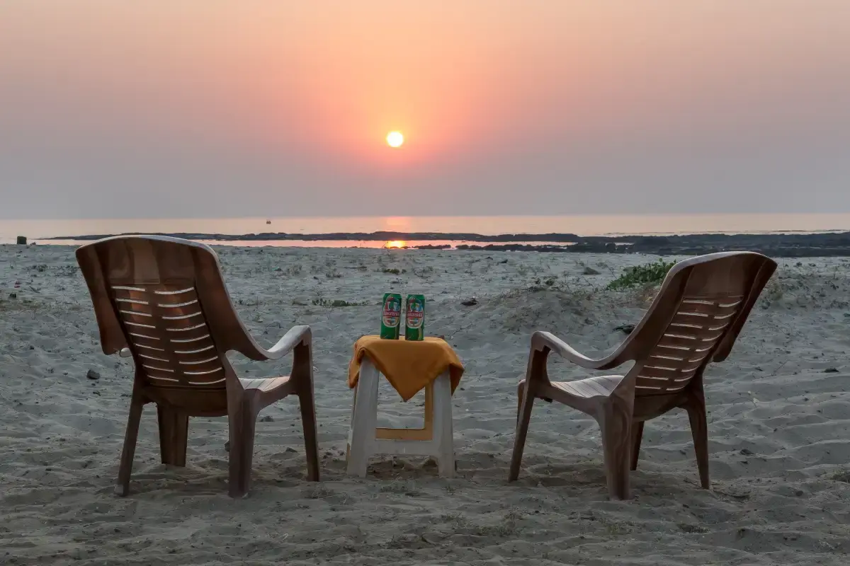 SaffronStays Salt Rim, Korlai