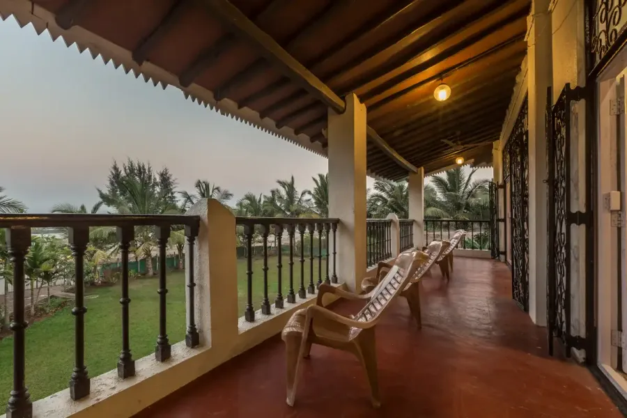 SaffronStays Salt Rim, Korlai