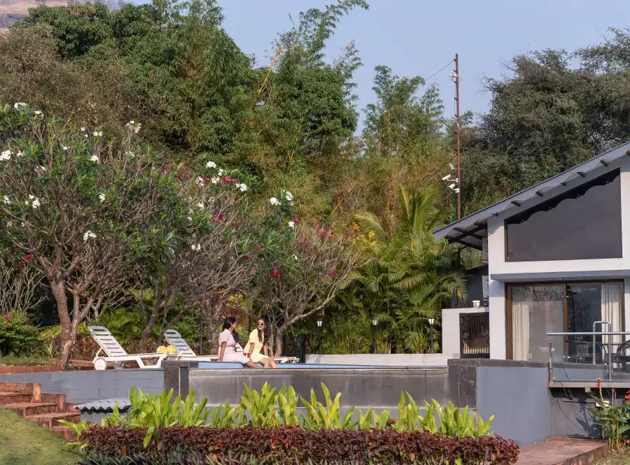 SaffronStays SanvinaFarm, Karjat