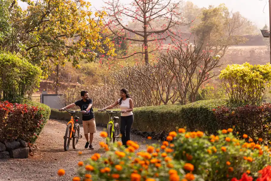 SaffronStays SanvinaFarm, Karjat