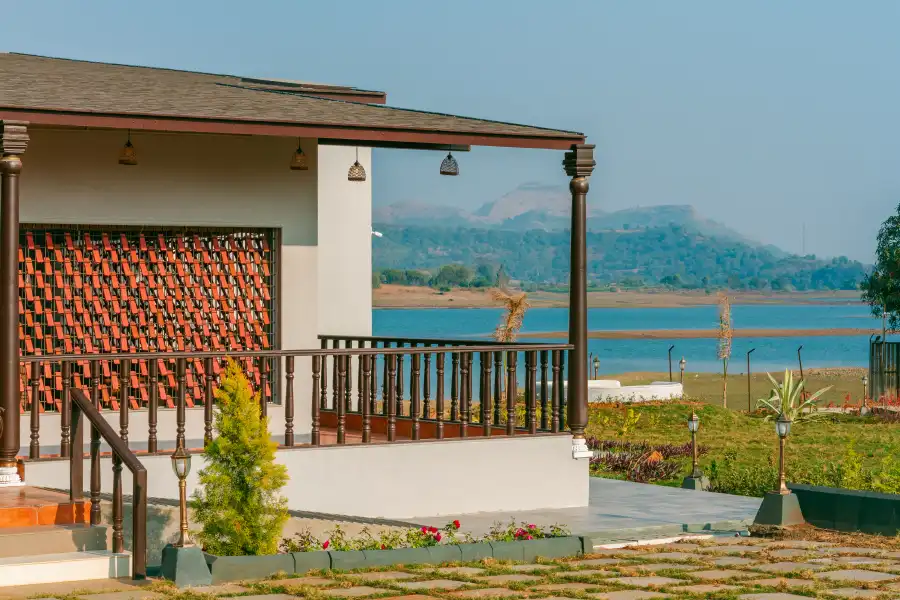 SaffronStays Sarvam, Igatpuri