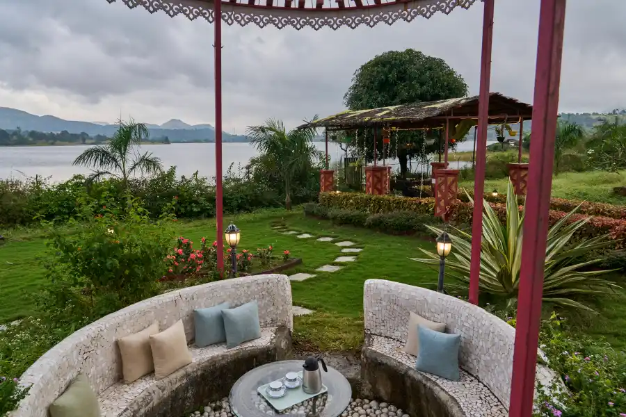 SaffronStays Sarvam, Igatpuri
