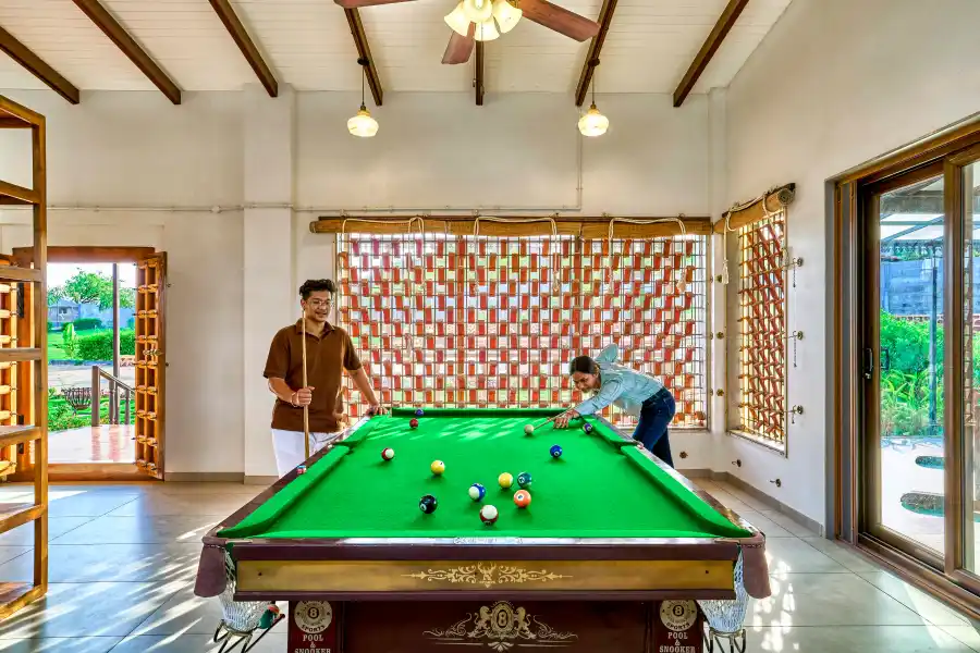 SaffronStays Sarvam, Igatpuri