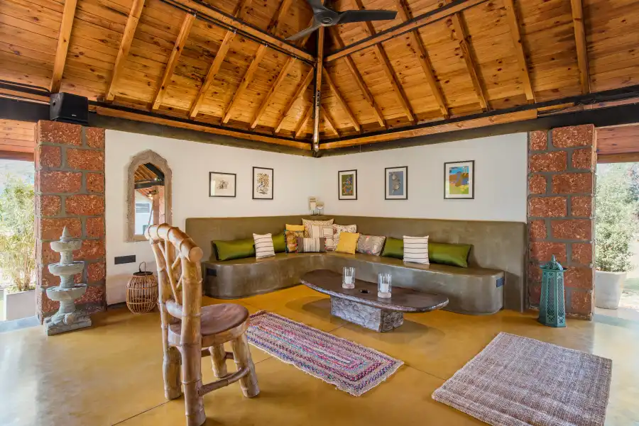 SaffronStays Satori Lake, Mulshi