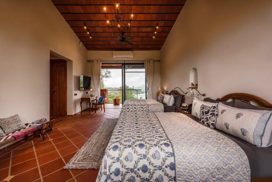 SaffronStays Satori Lake, Mulshi