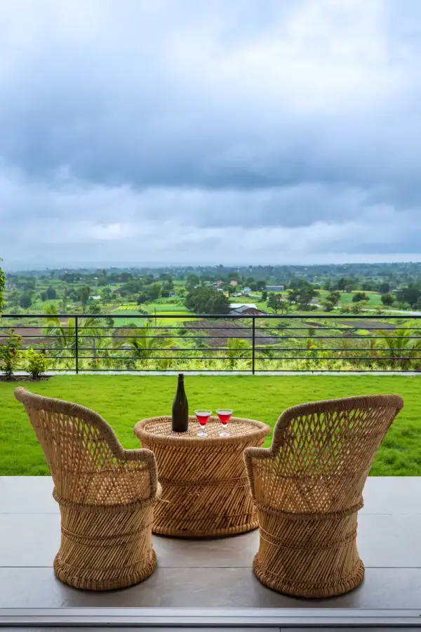SaffronStays Serenity, Igatpuri