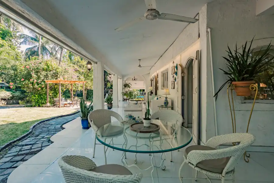 SaffronStays SidDes, Vikramgad