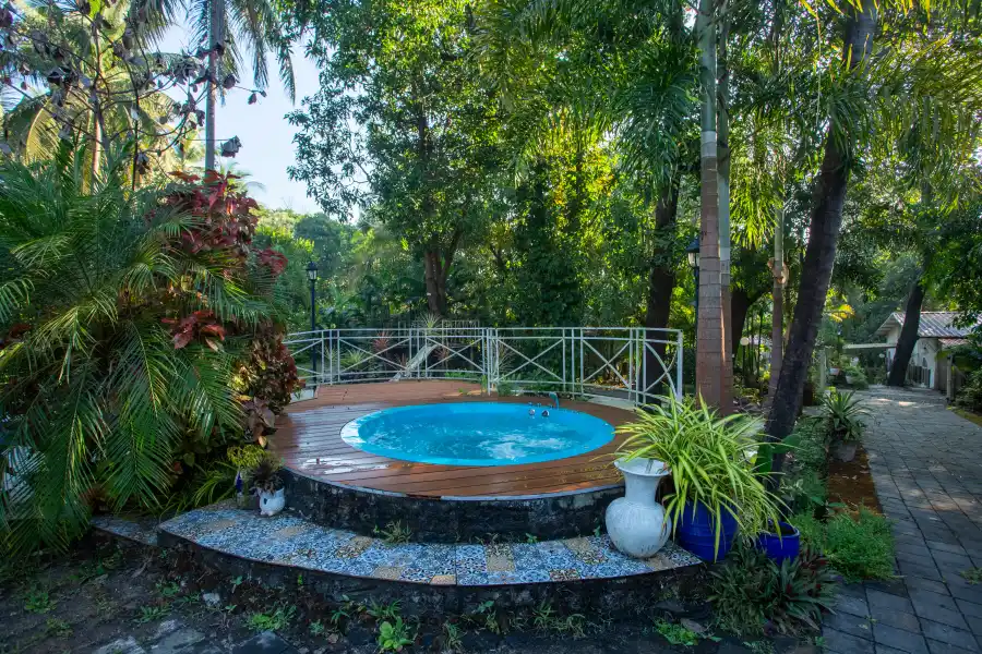 SaffronStays SidDes, Vikramgad