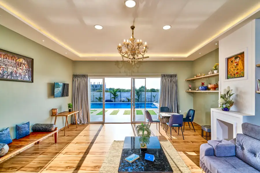 SaffronStays Six Oaks, Nashik