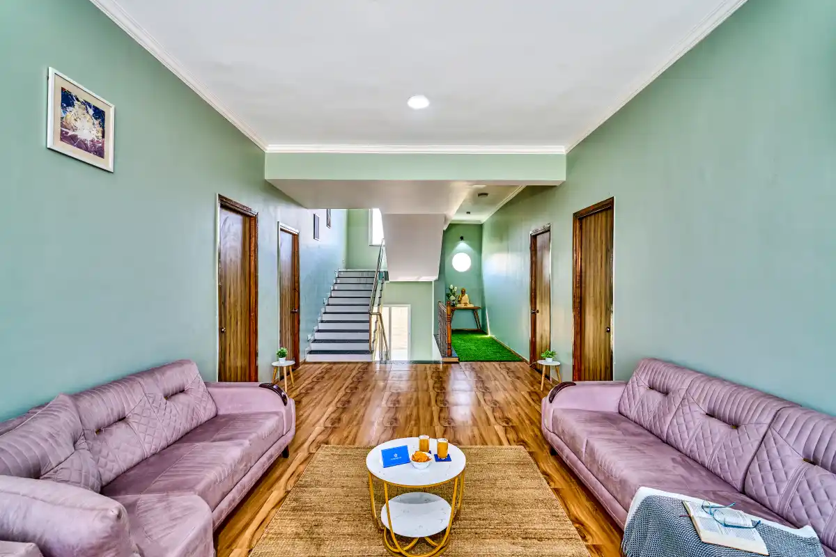 SaffronStays Six Oaks, Nashik