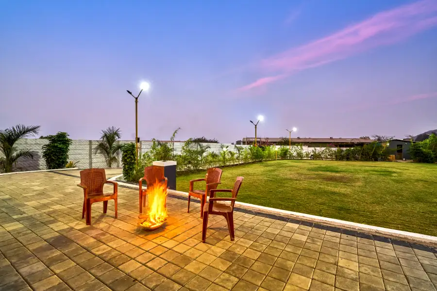 SaffronStays Six Oaks, Nashik