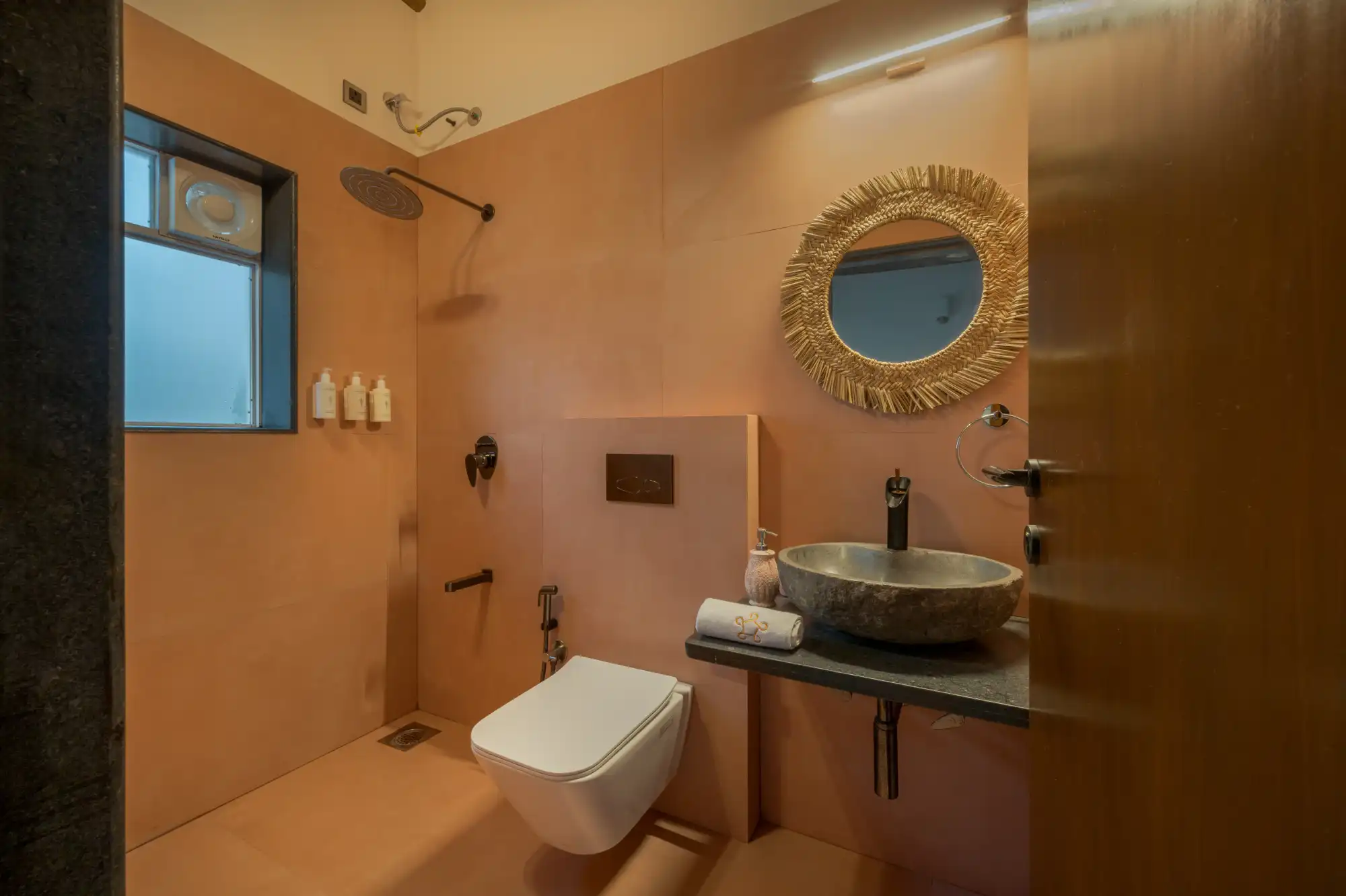 SaffronStays Skyfall, Panchgani