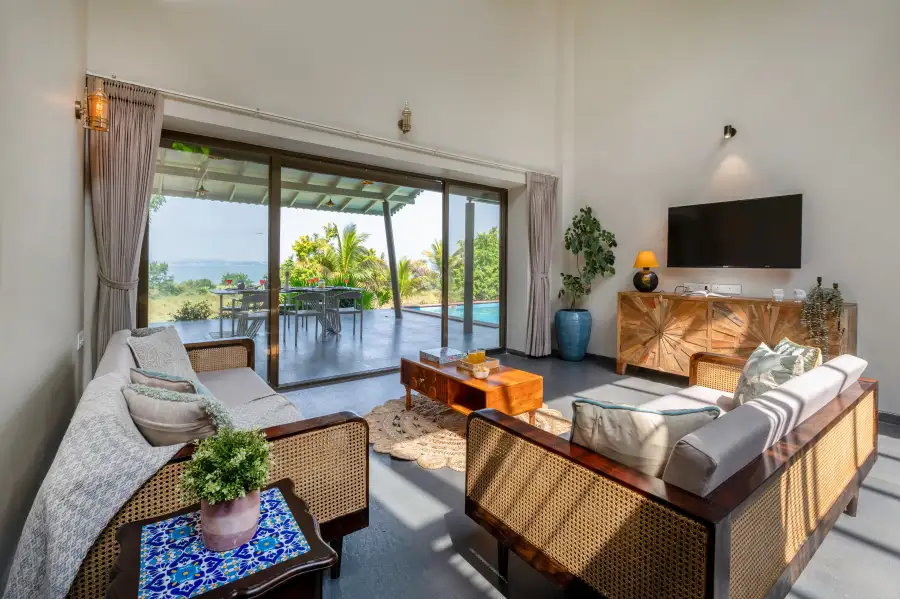 SaffronStays Sommeliers Choice, Nashik