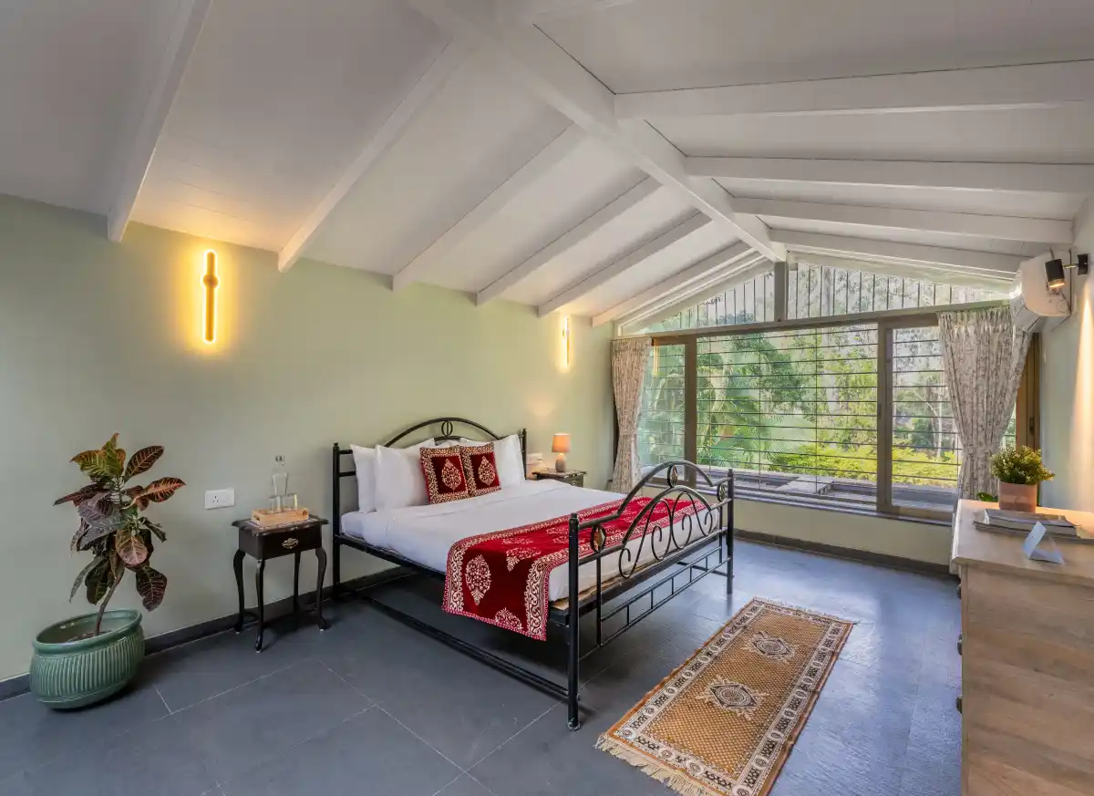 SaffronStays Sommeliers Choice, Nashik