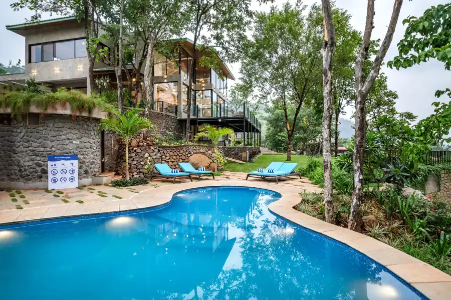 SaffronStays Sonnet, Khopoli