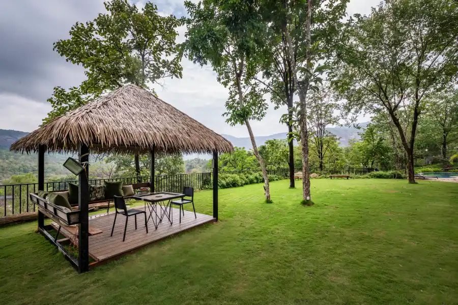 SaffronStays Sonnet, Khopoli