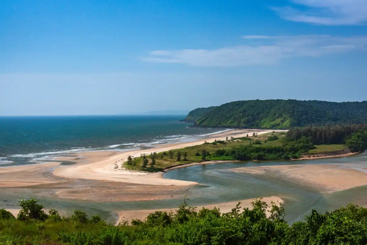 SaffronStays stands, Aravali, Sindhudurg