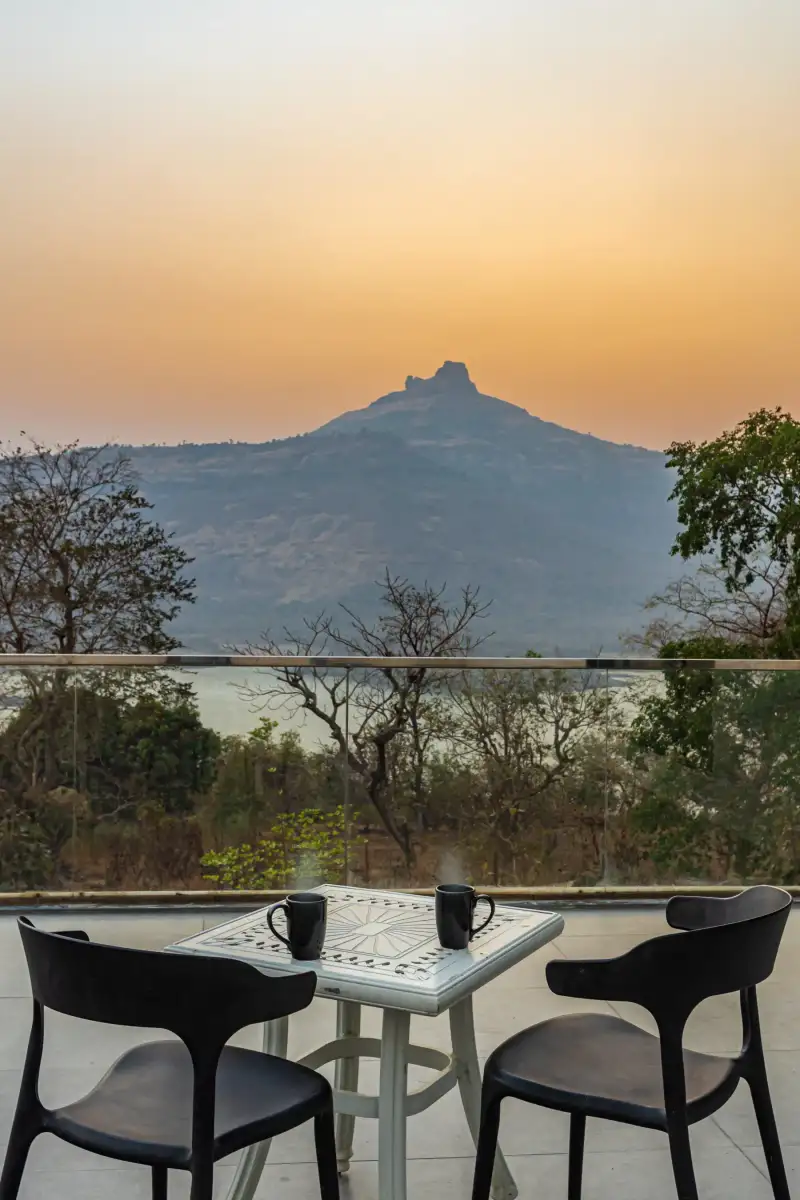 SaffronStays Stargazer, Karjat