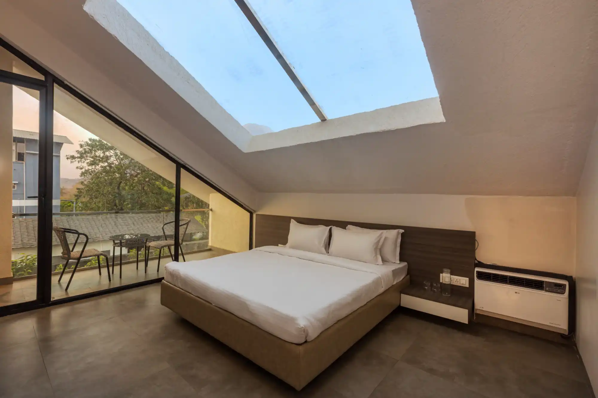 SaffronStays Stargazer, Karjat