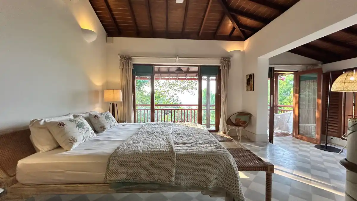 SaffronStays Stella Maris, Redi