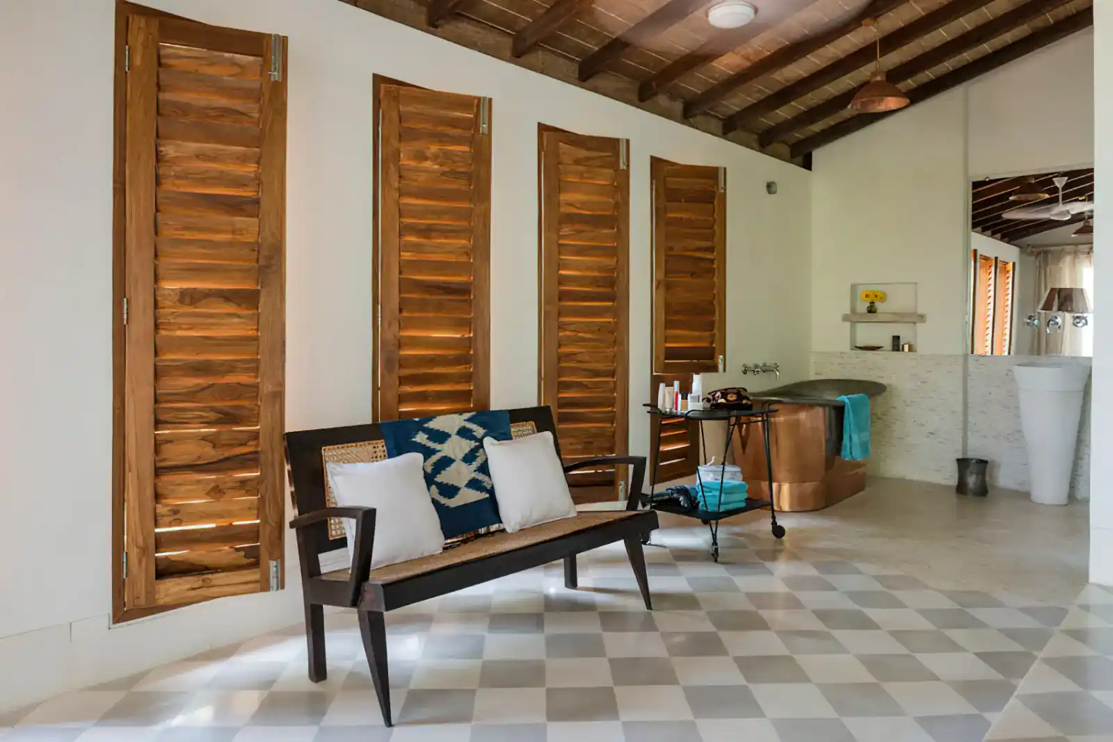SaffronStays Stella Maris, Redi