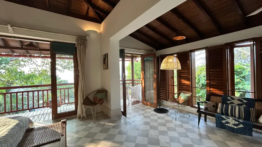SaffronStays Stella Maris, Redi