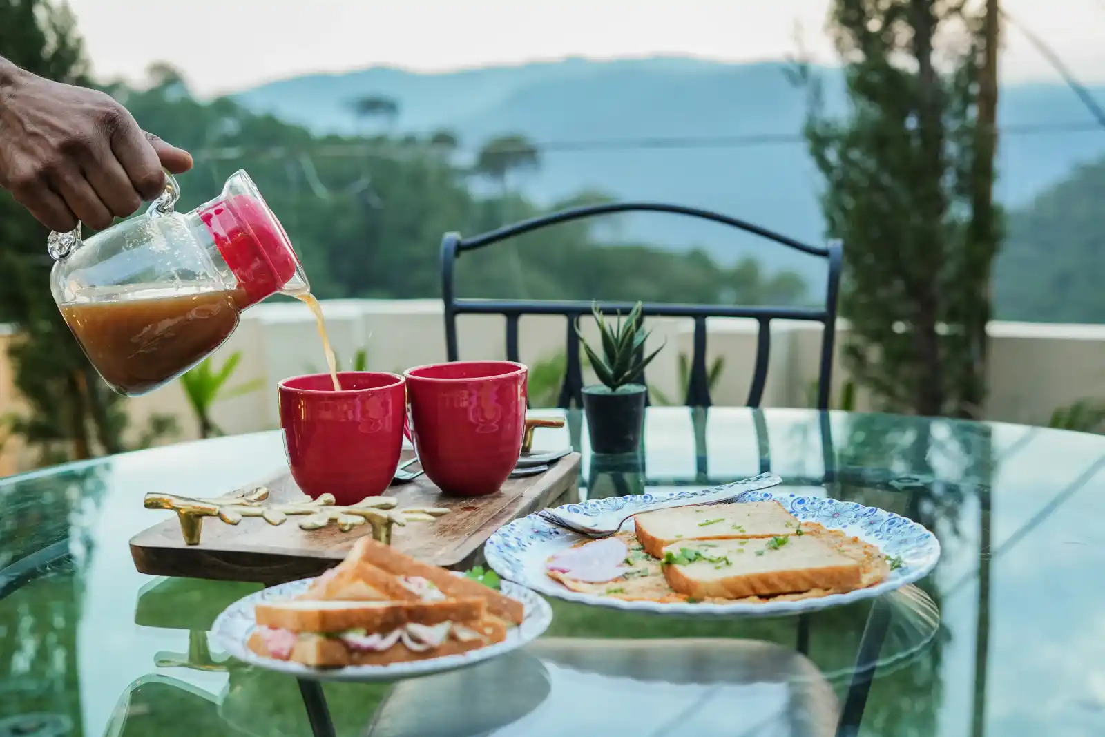 SaffronStays Summer Estate, Kasauli
