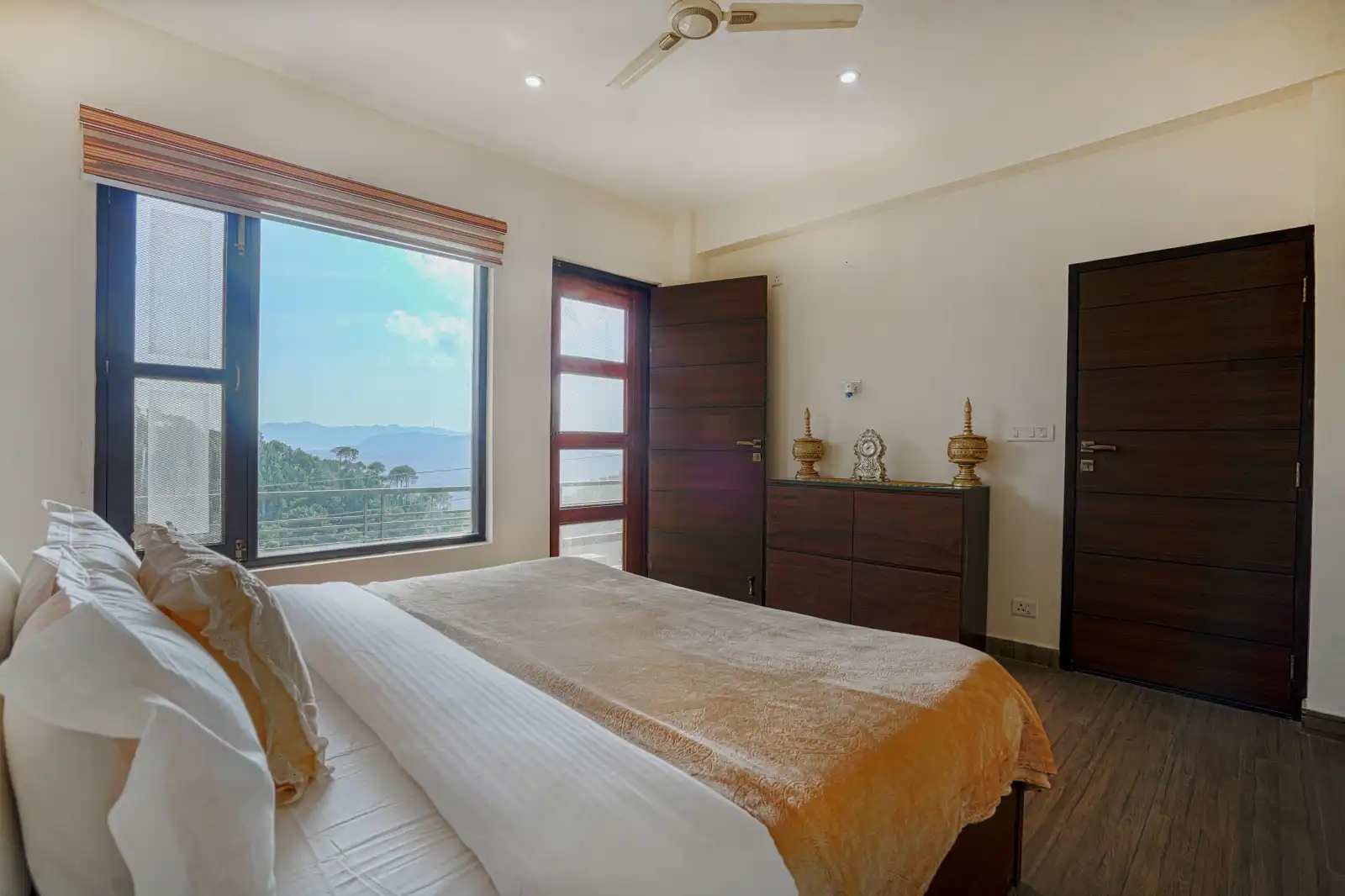 SaffronStays Summer Estate, Kasauli