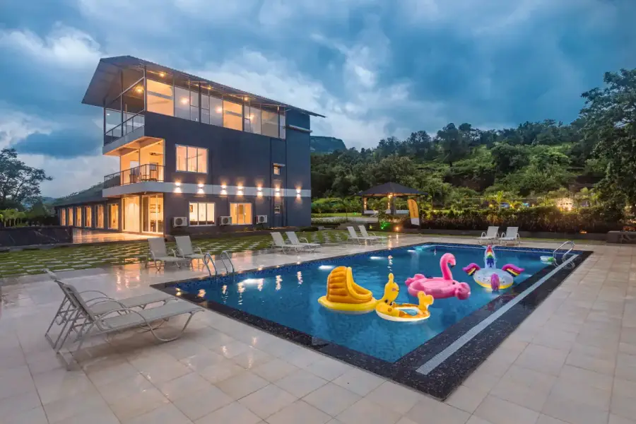 SaffronStays Sundowner, Karjat