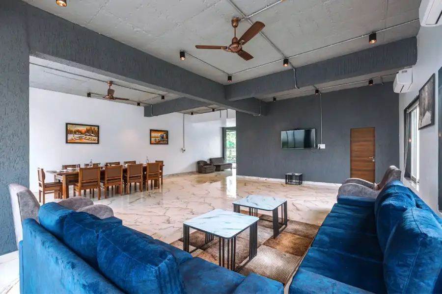 SaffronStays Sundowner, Karjat