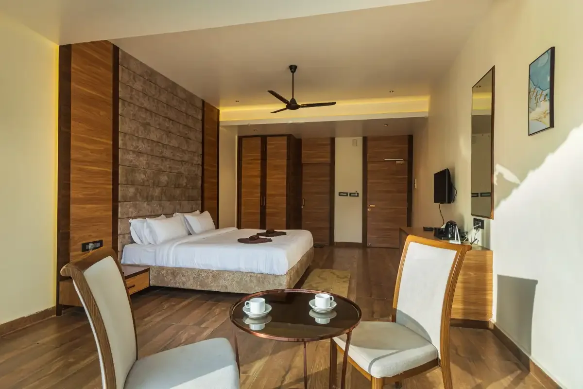 SaffronStays Sundowner, Karjat