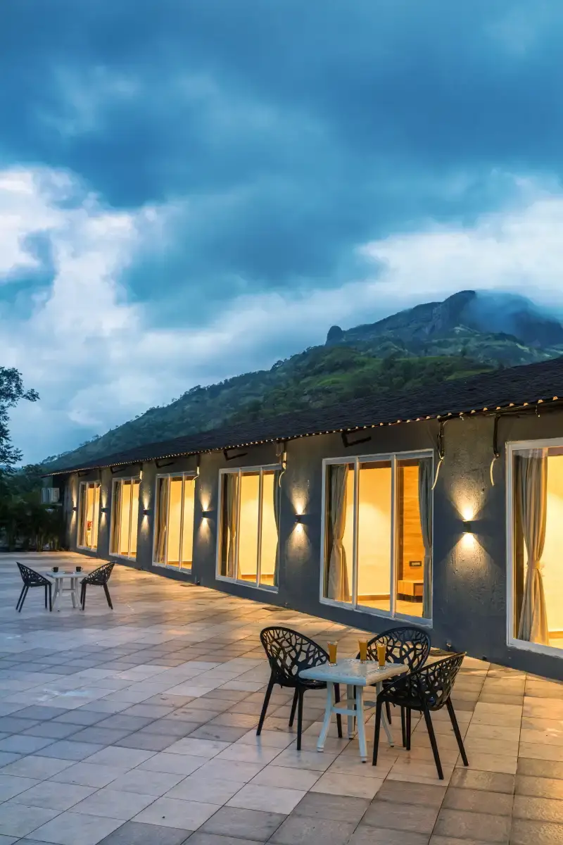 SaffronStays Sundowner, Karjat