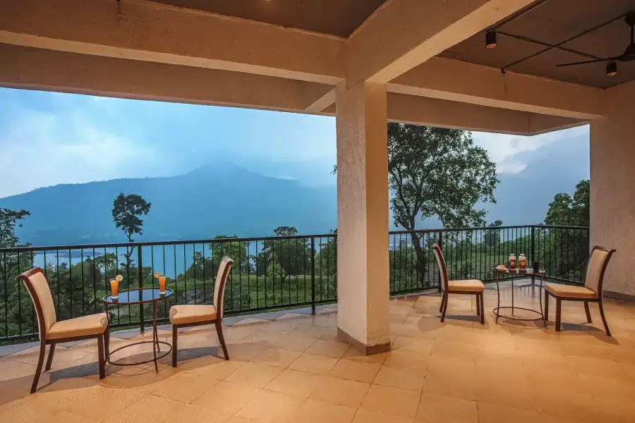 SaffronStays Sundowner, Karjat