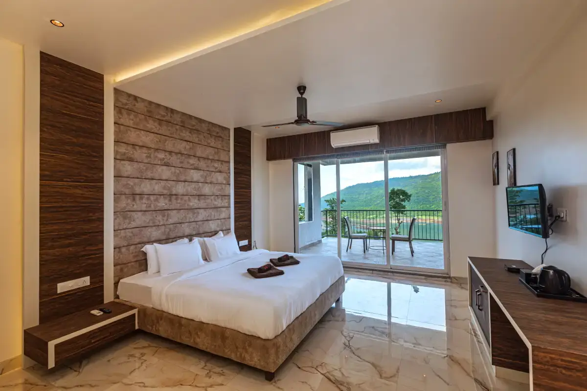 SaffronStays Sundowner, Karjat