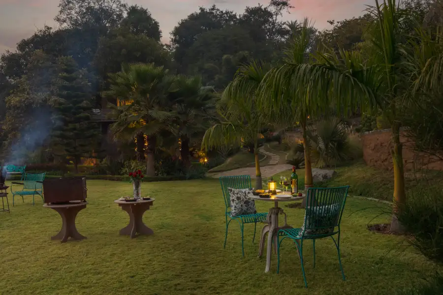 SaffronStays Sylvan Farms, Mount Abu
