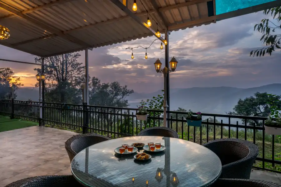 SaffronStays The Blue, Panchgani