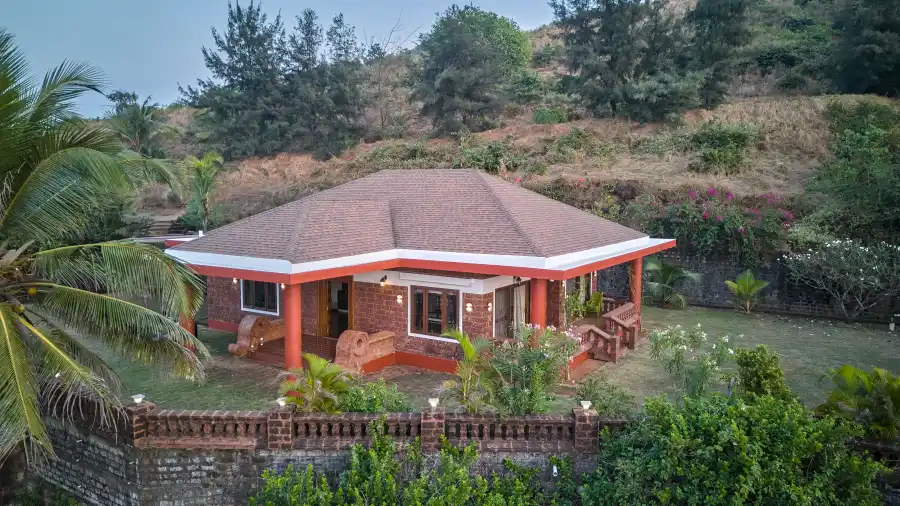 SaffronStays The Devrai, Khavane
