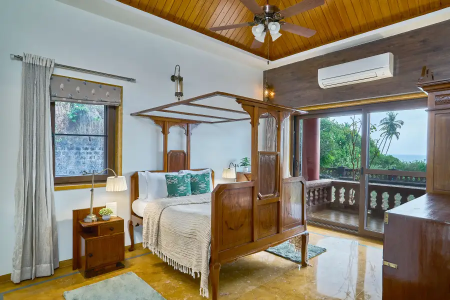 SaffronStays The Devrai, Khavane