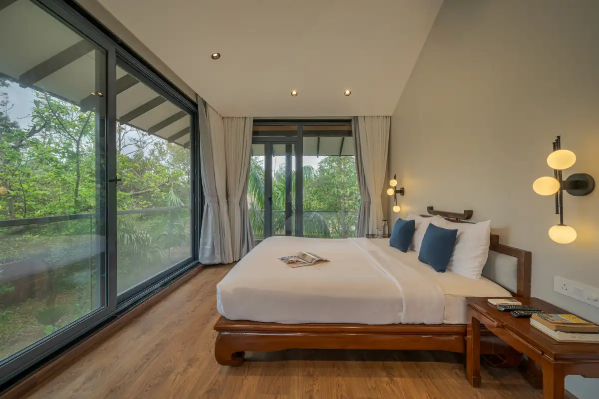 SaffronStays The Glass, Panchgani
