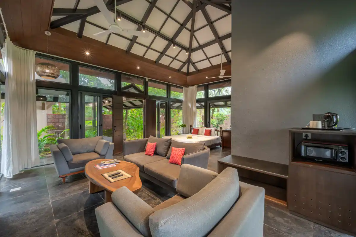 SaffronStays The Glasshouse, Panchgani