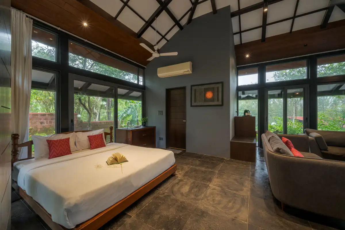 SaffronStays The Glasshouse, Panchgani
