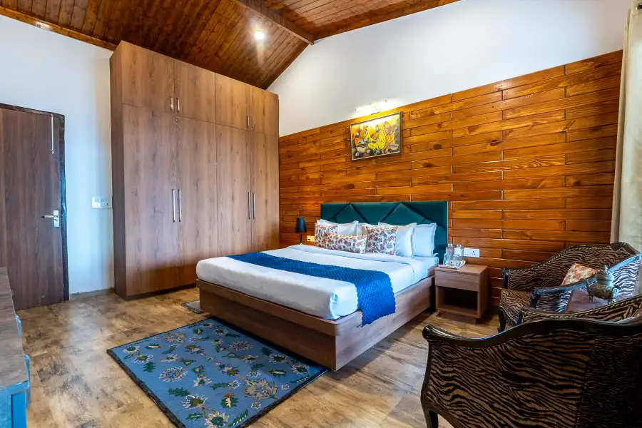 SaffronStays The Rhodoville, Kanatal
