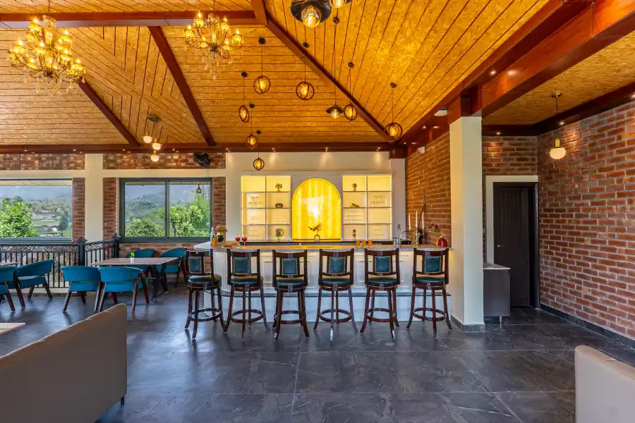SaffronStays The Tikrola, Dehradun
