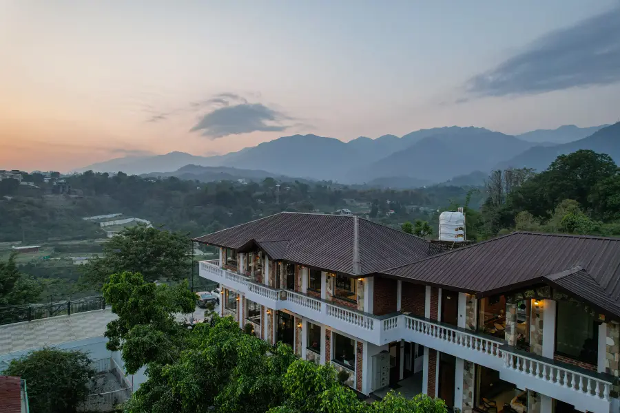 SaffronStays The Tikrola, Dehradun