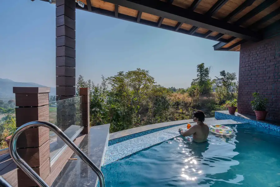 SaffronStays Timber Aqua, Dehradun